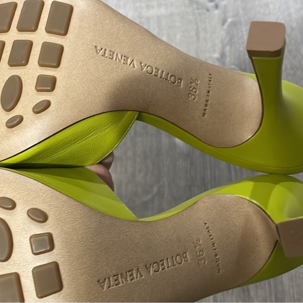 Bottega Veneta Heels - Picture 4 of 4